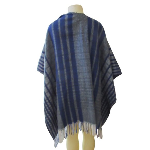 Woolrich One Size Blue Stripe Blanket Style Ponch Shawl w Fringe, Super Soft - Picture 3 of 5